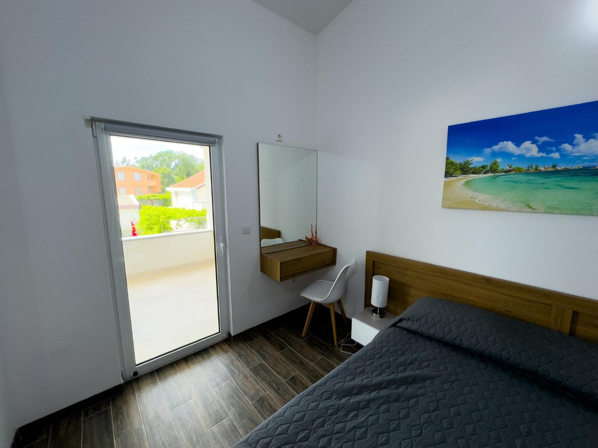 Adla Apartmani อุลซิน ภายนอก รูปภาพ